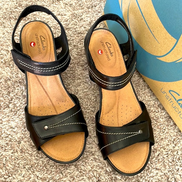 Clarks Heeled Sandal🔸NEW - Picture 2 of 8